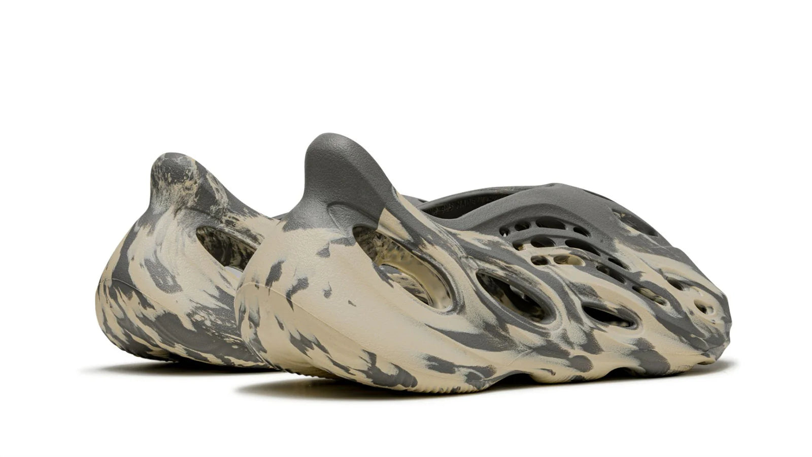 YEEZY FOAM RUNNER MXT Moon Gray