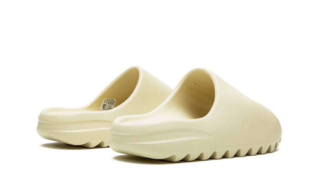 YEEZY SLIDE Bone 2022