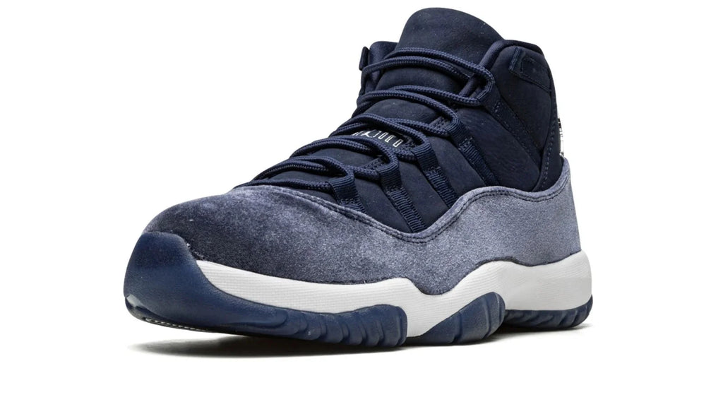 AIR JORDAN 11 VELVET WMNS Midnight Navy