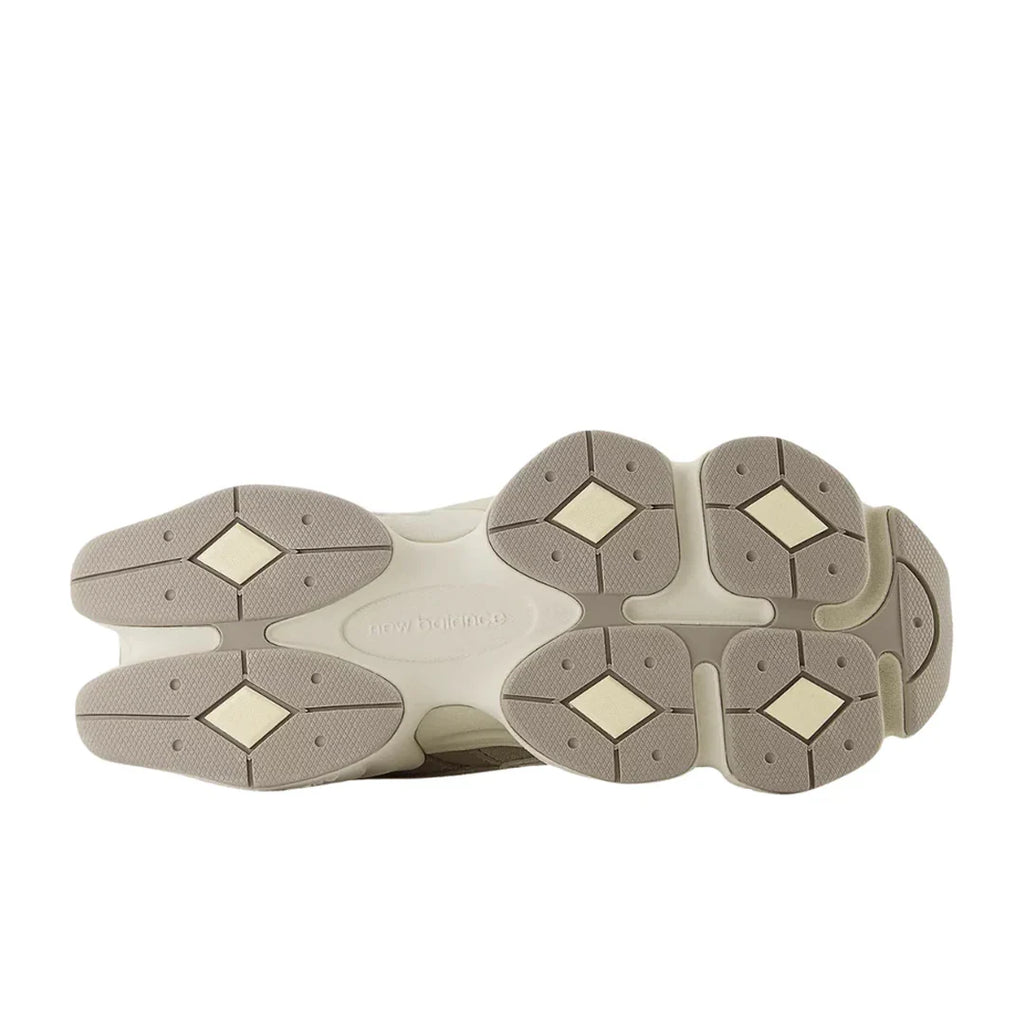 New Balance 9060 Mushroom Arid Stone Bege