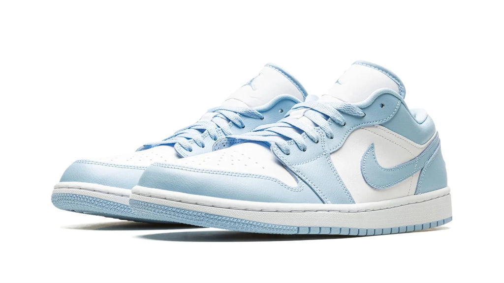 AIR JORDAN 1 LOW WMNS Ice Blue