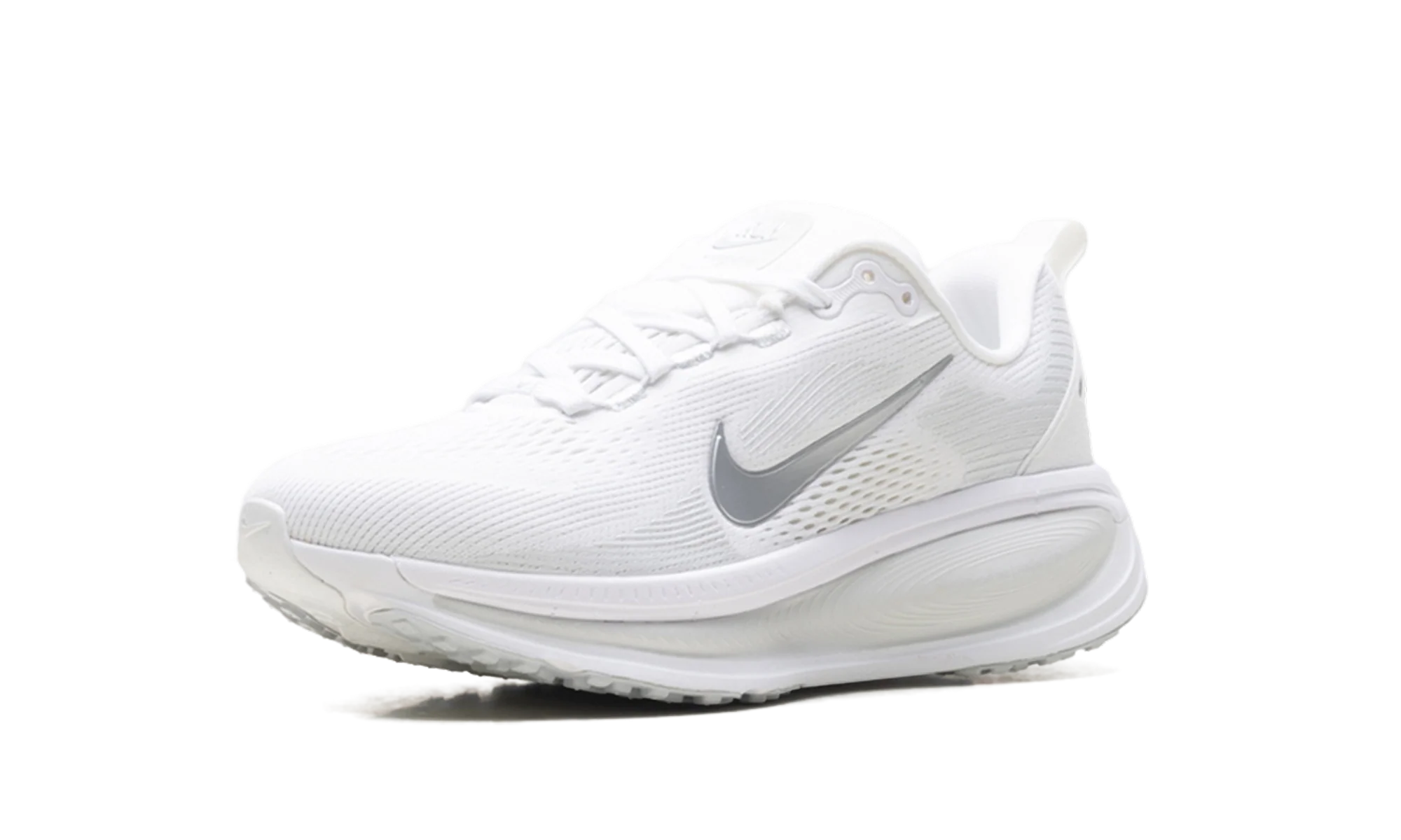 Vomero 18 WMNS"White Photon Dust Summit White Metallic Silver" HM6804 104