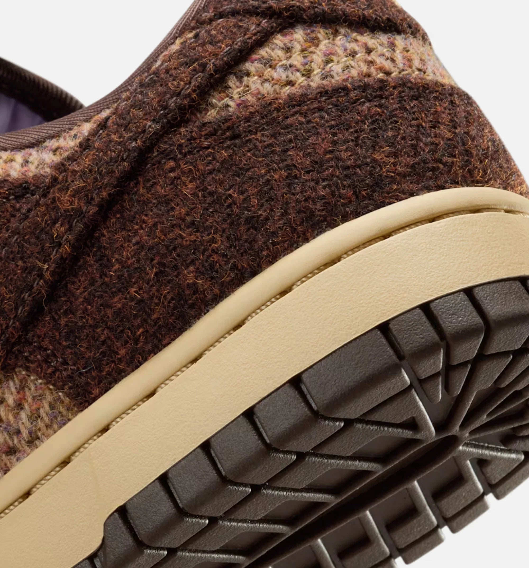 Dunk Low x Harris Tweed Womens Lifestyle Shoe Sesame Violet Mist Baroque Brown