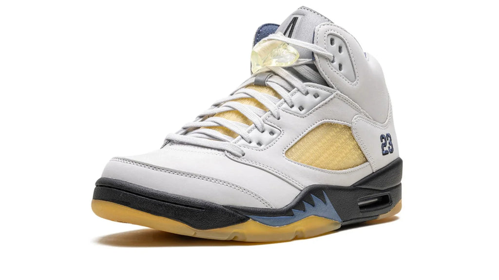 AIR JORDAN 5 WMNS A Ma Maniere Diffused Blue