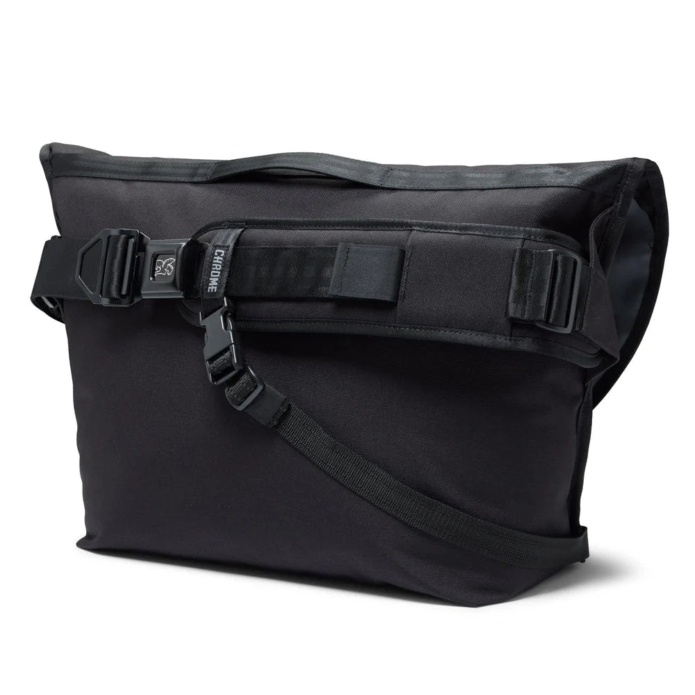 Chrome Industries Citizen 24L Messenger Bag Black