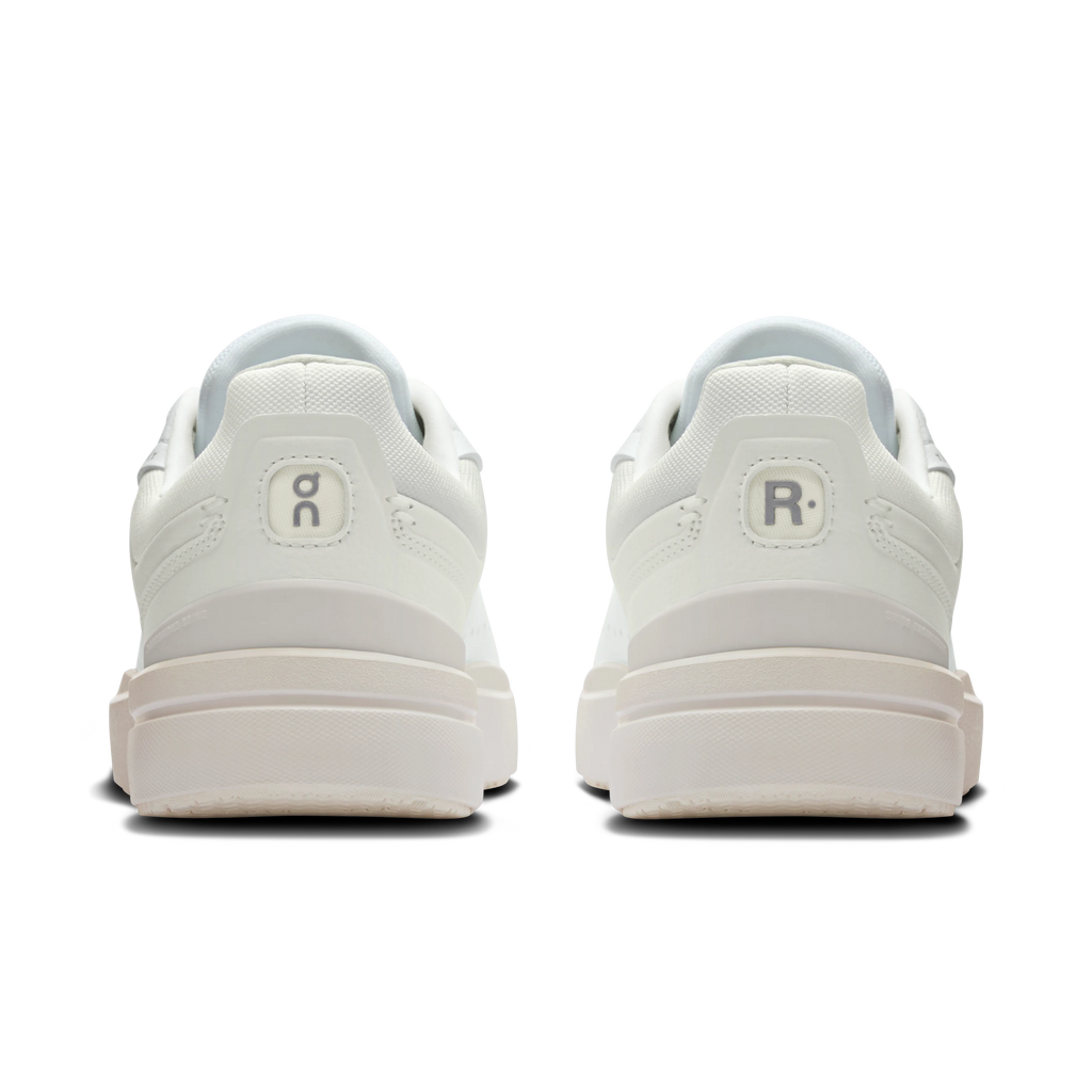 Women's THE ROGER Advantage