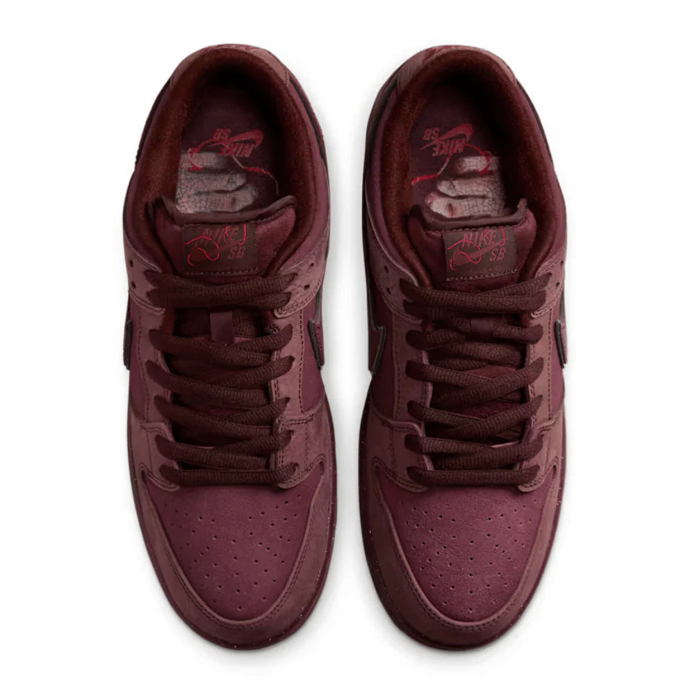 Nike SB Dunk Low City of Love