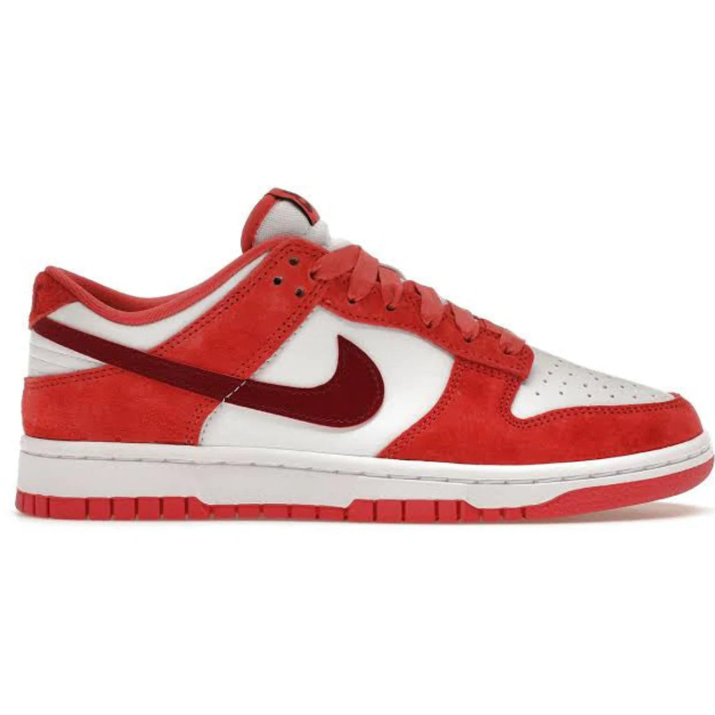 Nike Dunk Low Valentines Day 2024