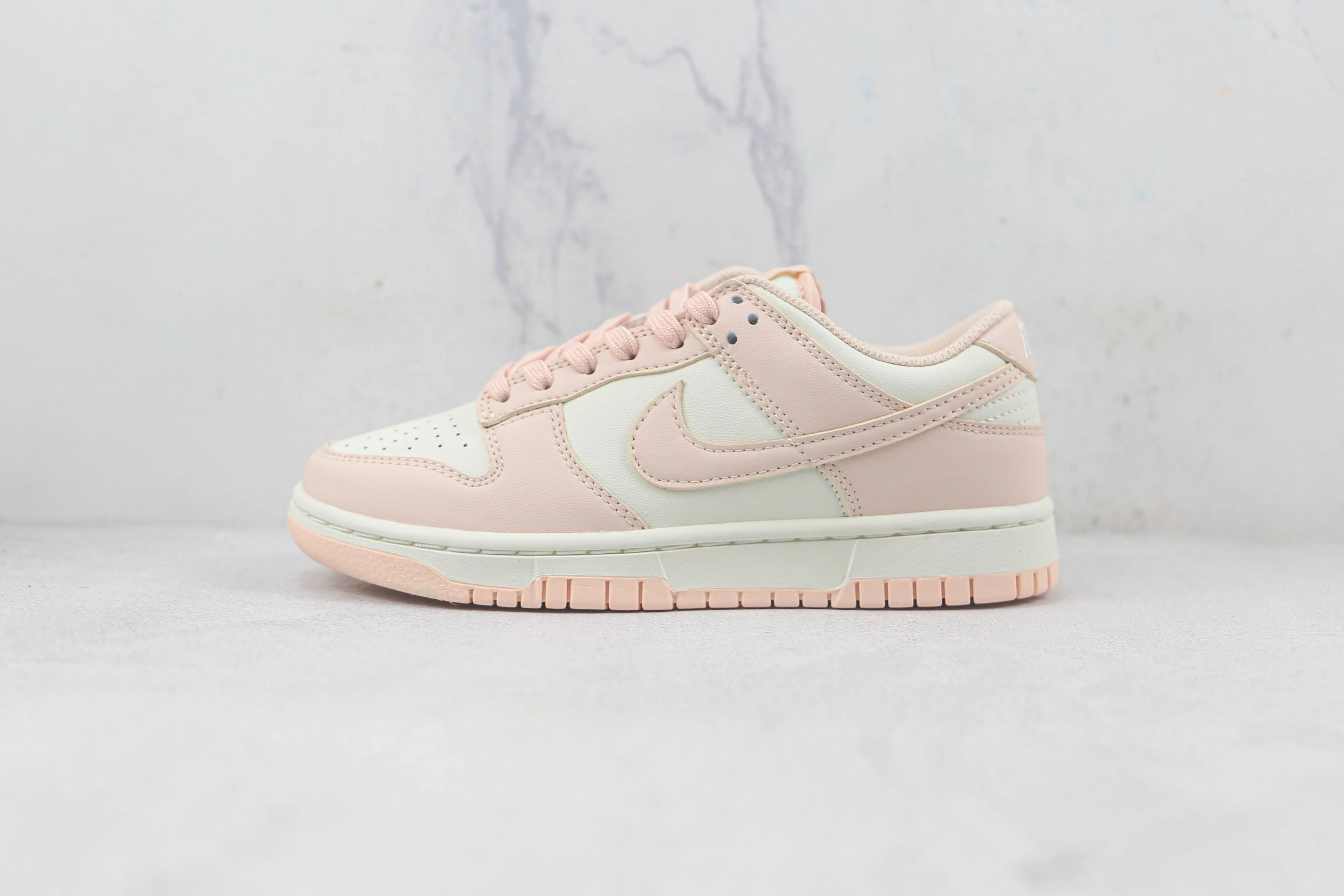 Nike Dunk Low Orange Pearl