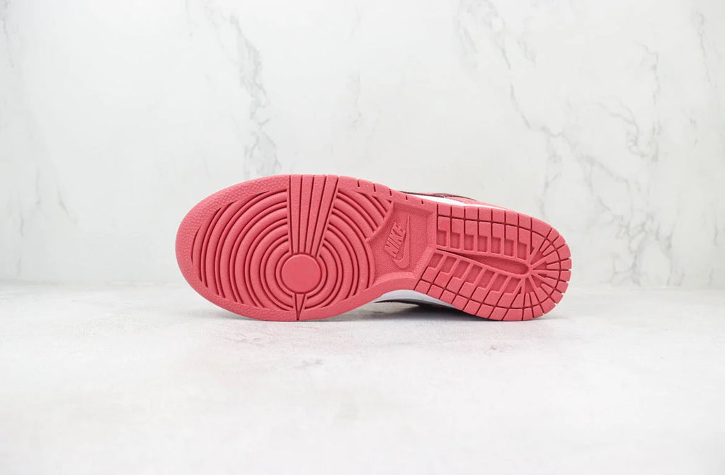 Nike Dunk Low Valentines Day 2024