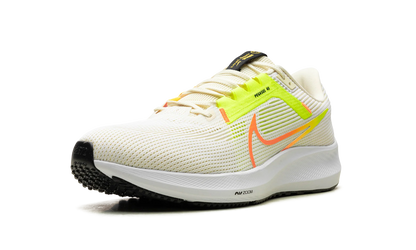 AIR ZOOM PEGASUS 40 WMNS"Coconut Milk Lime" DV3853 101