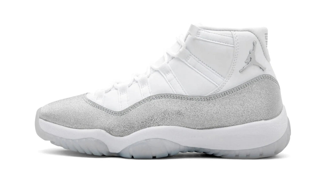 AIR JORDAN 11 RETRO WMNS METALLIC SILVER