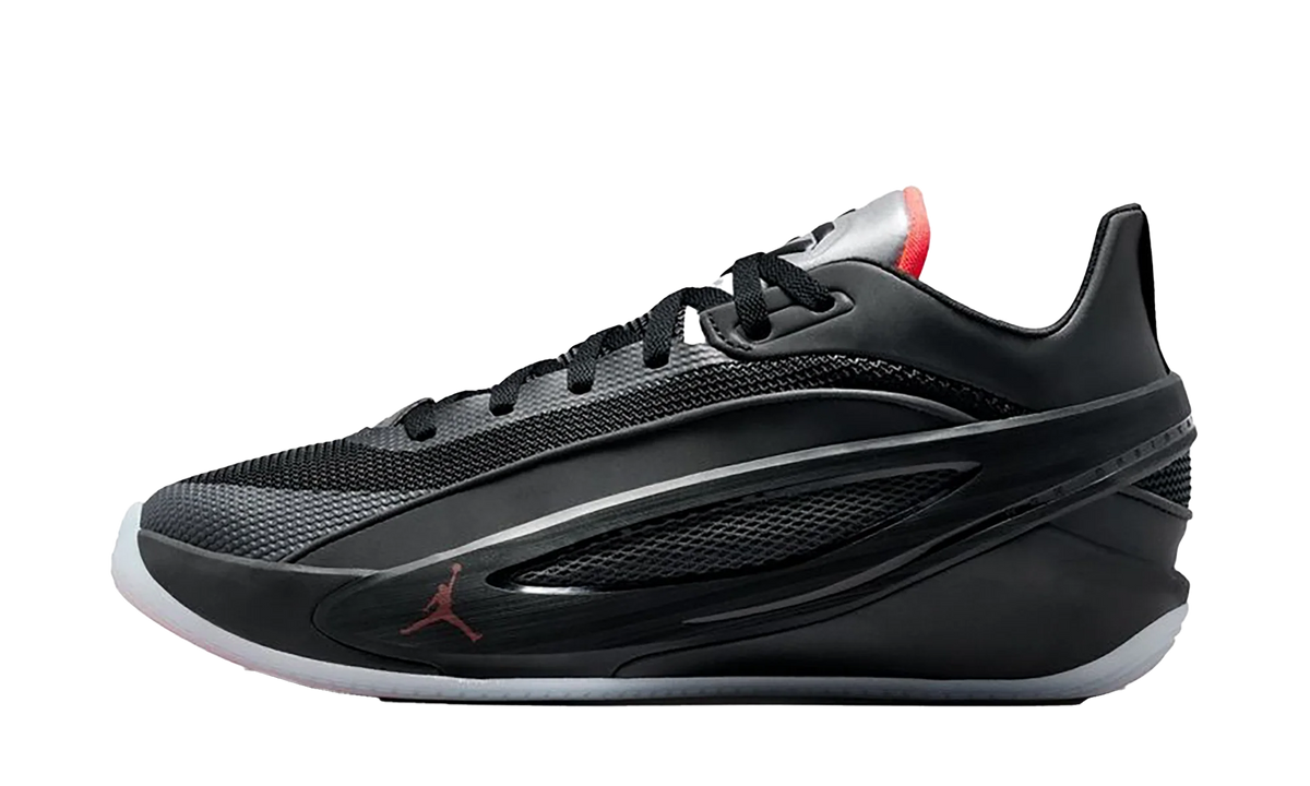 Luka 5 "Black / Bright Crimson" HV8082 002