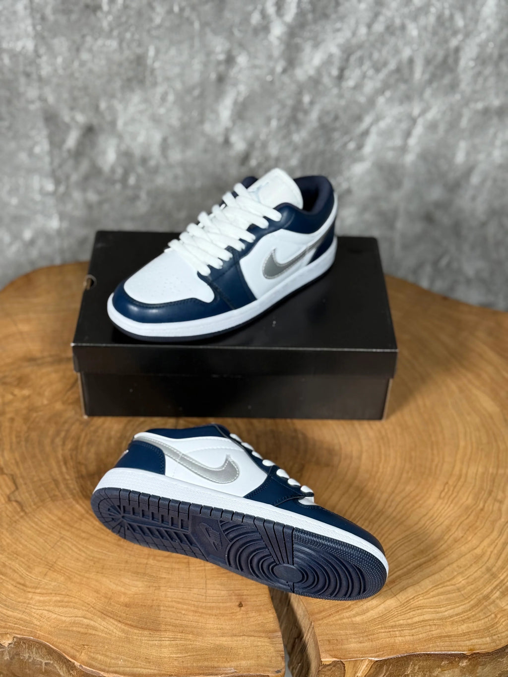 NIKE JORDON MODEL