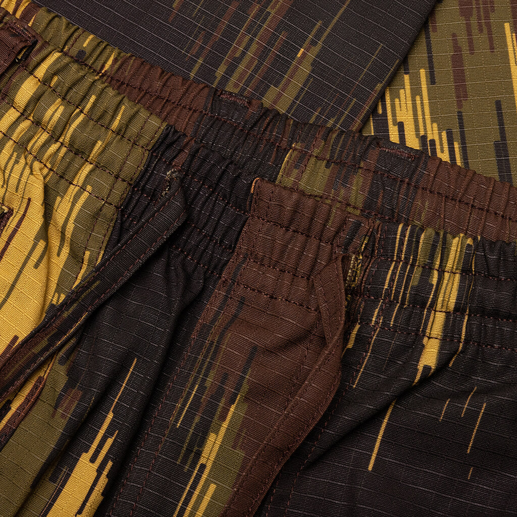 Strawberry Fit Skate Fit Pants Dried Tobacco