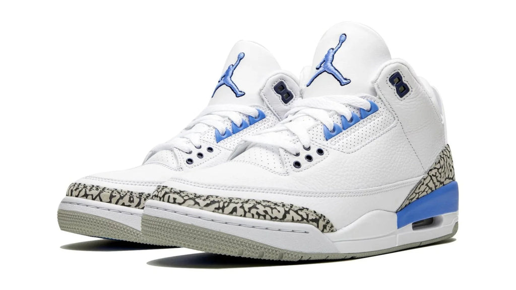 Air Jordan 3 Retro UNC