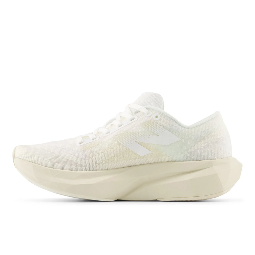 Women's FuelCell Rebel v4