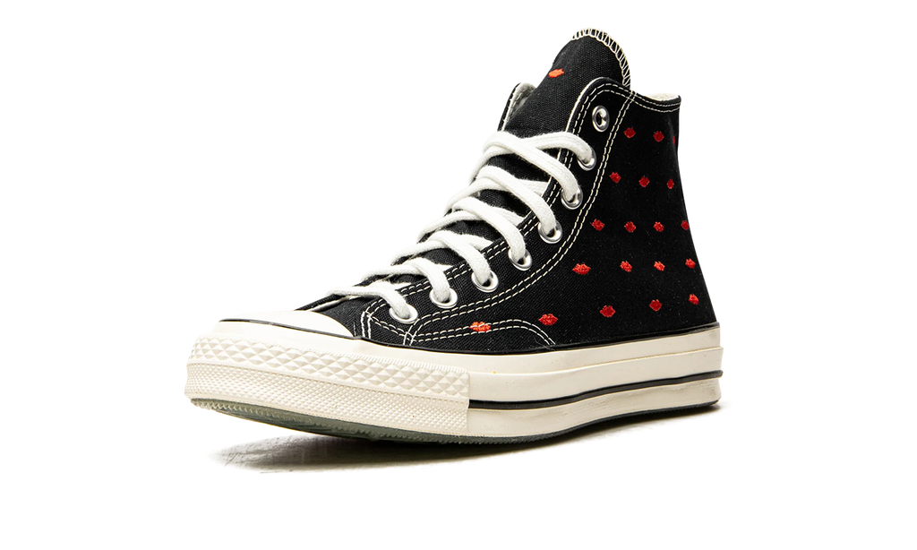 Chuck 70 Embroidered Lips High A01600C
