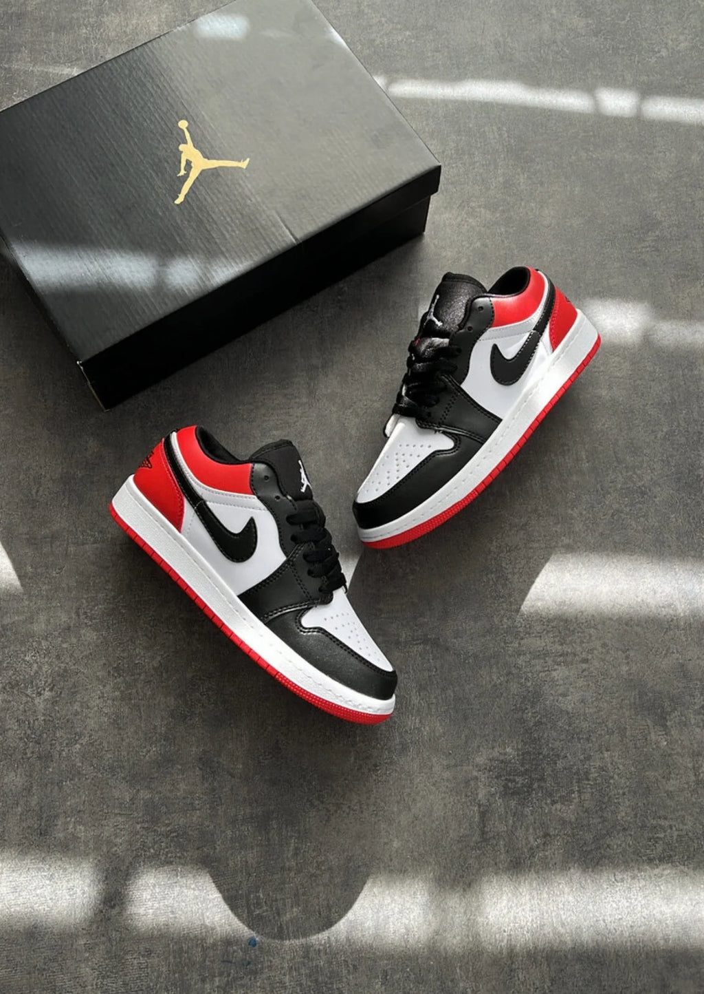 NIKE JORDON