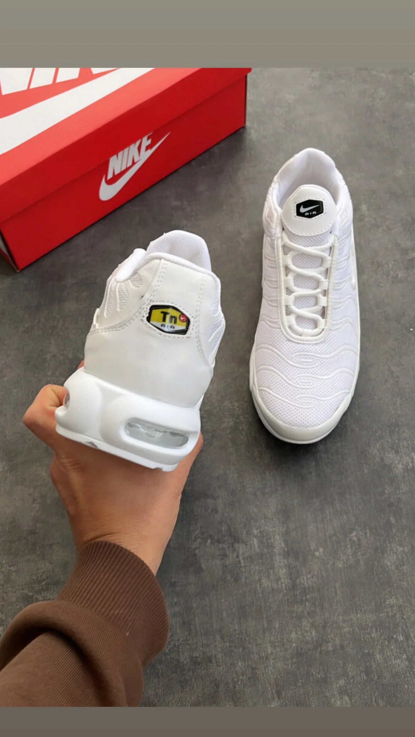 NIKE TN BEYAZ
