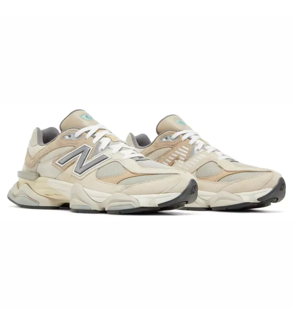 New Balance 9060 Sea Salt Gray