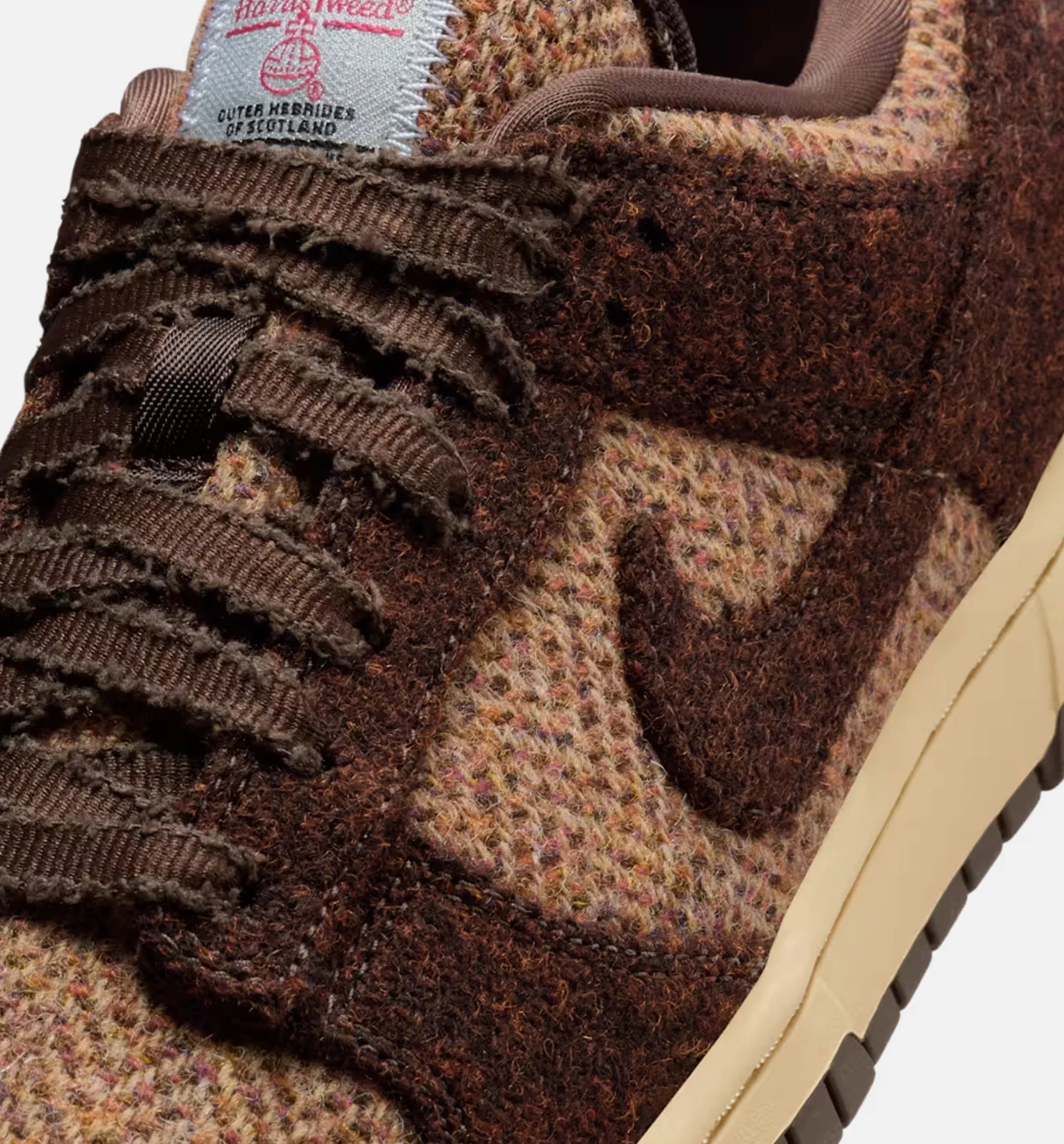 Dunk Low x Harris Tweed Womens Lifestyle Shoe Sesame Violet Mist Baroque Brown