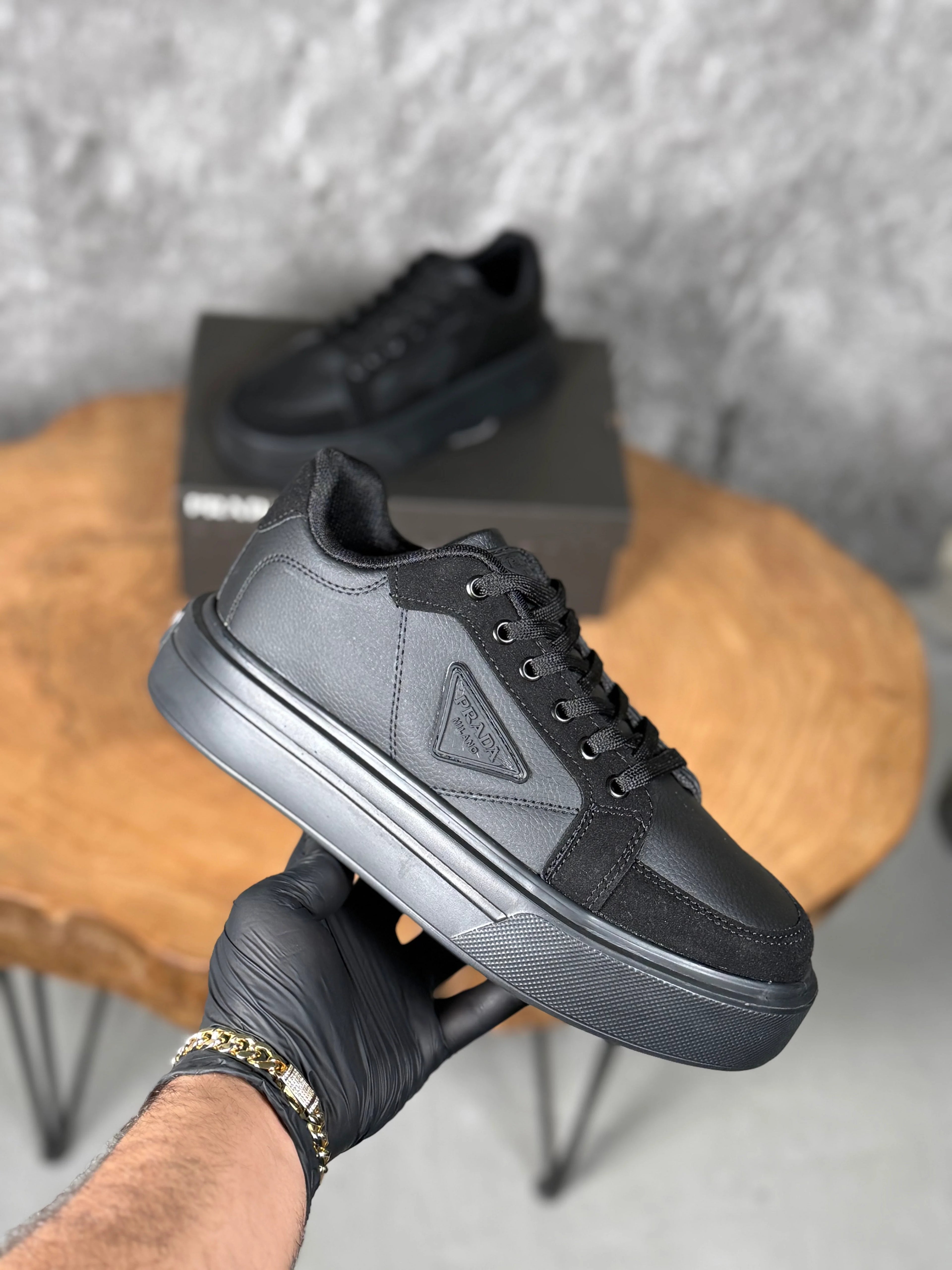 PRADA YENİ SEZON CASUAL
