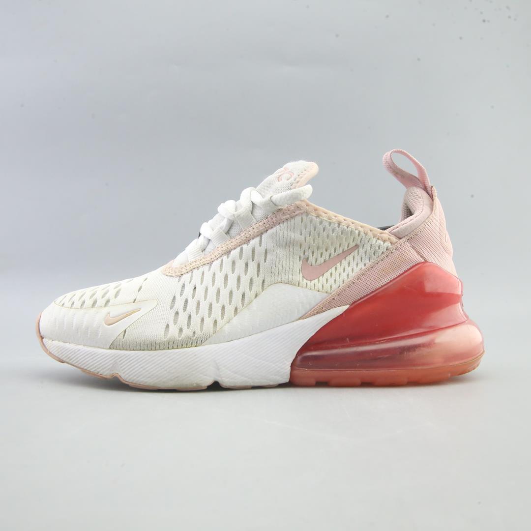AIR MAX 270
