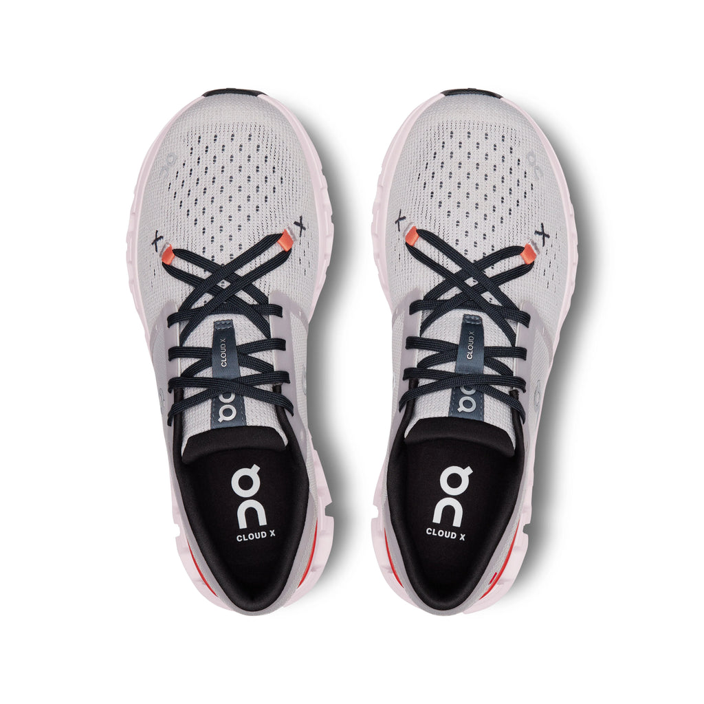 Women's Cloud X 4