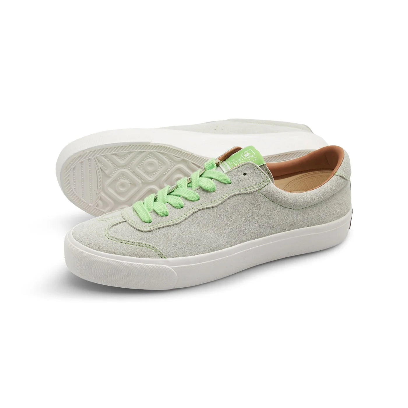 Last Resort AB VM004 Milic Suede Green Tint White