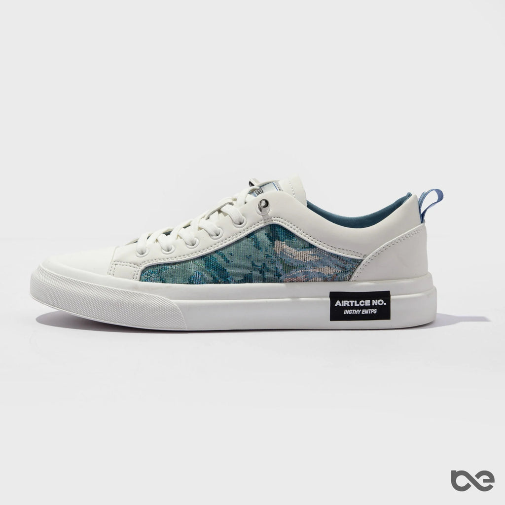 CHAMBRAY SNEAKER