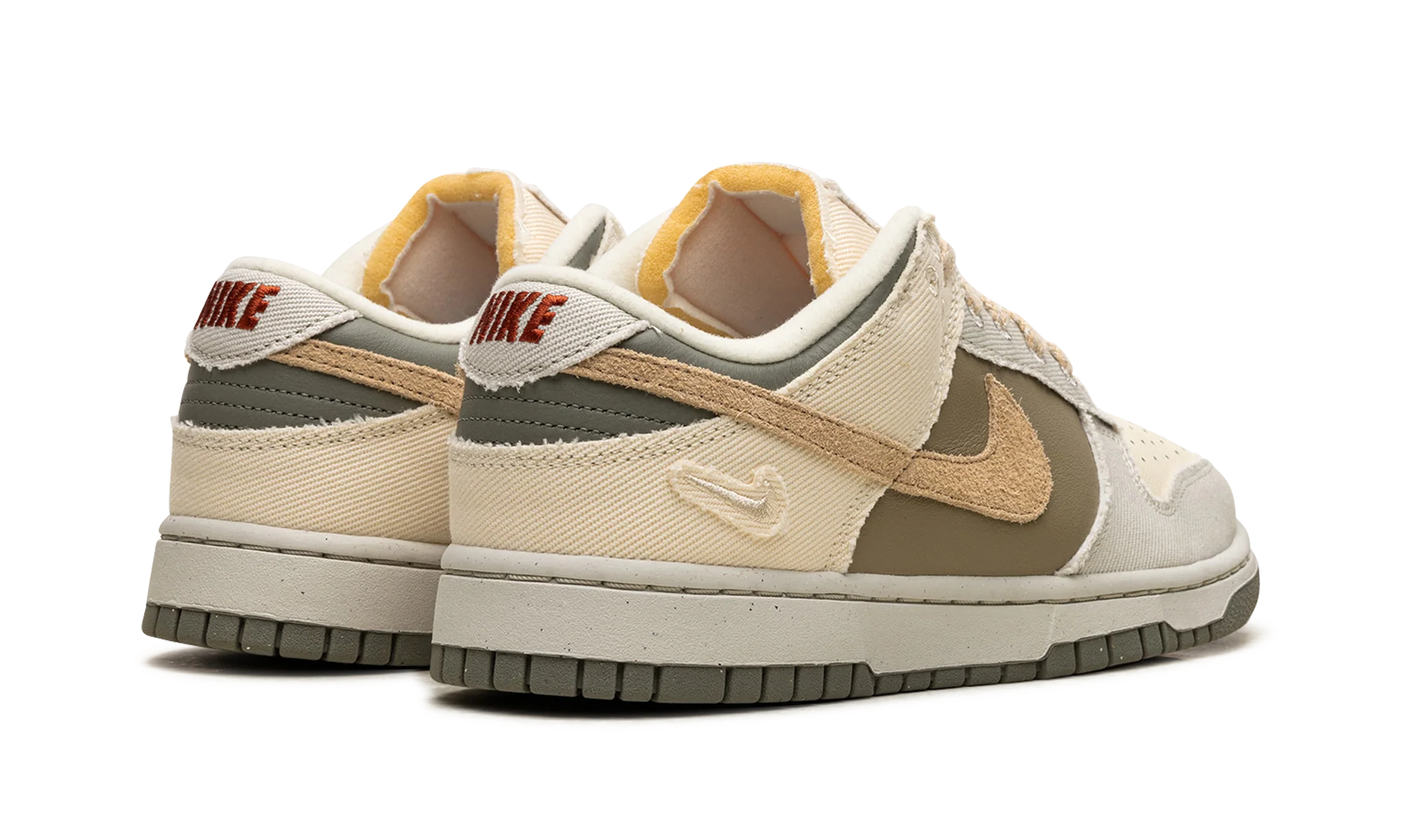 DUNK LOW WMNS"Light Bone Neutral Olive" FZ4341 100