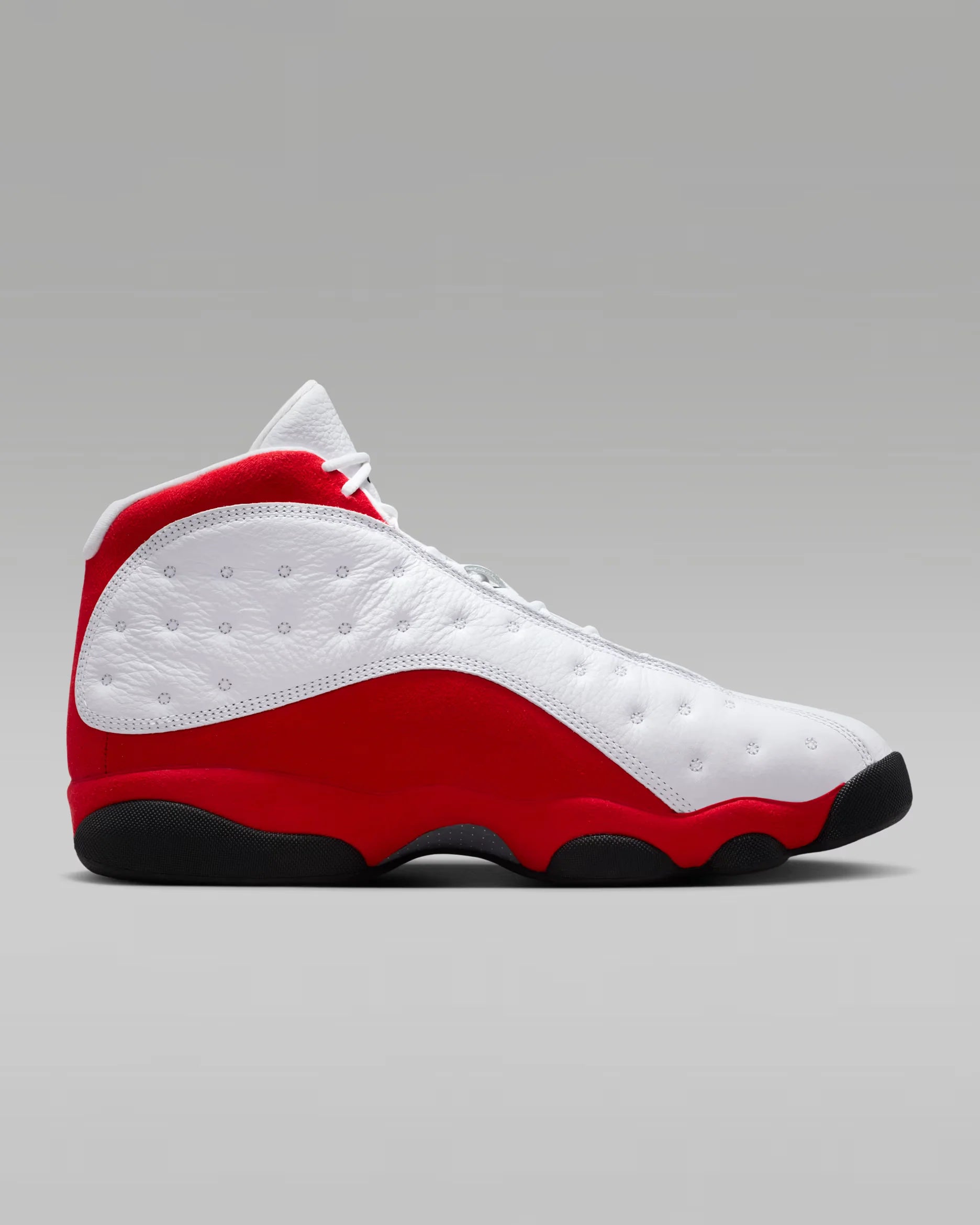 Air Jordan 13 Retro Chicago 2026