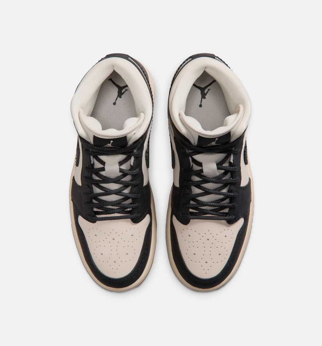Air Jordan 1 Mid SE Womens Lifestyle Shoe Off Noir Chalk Pearl White