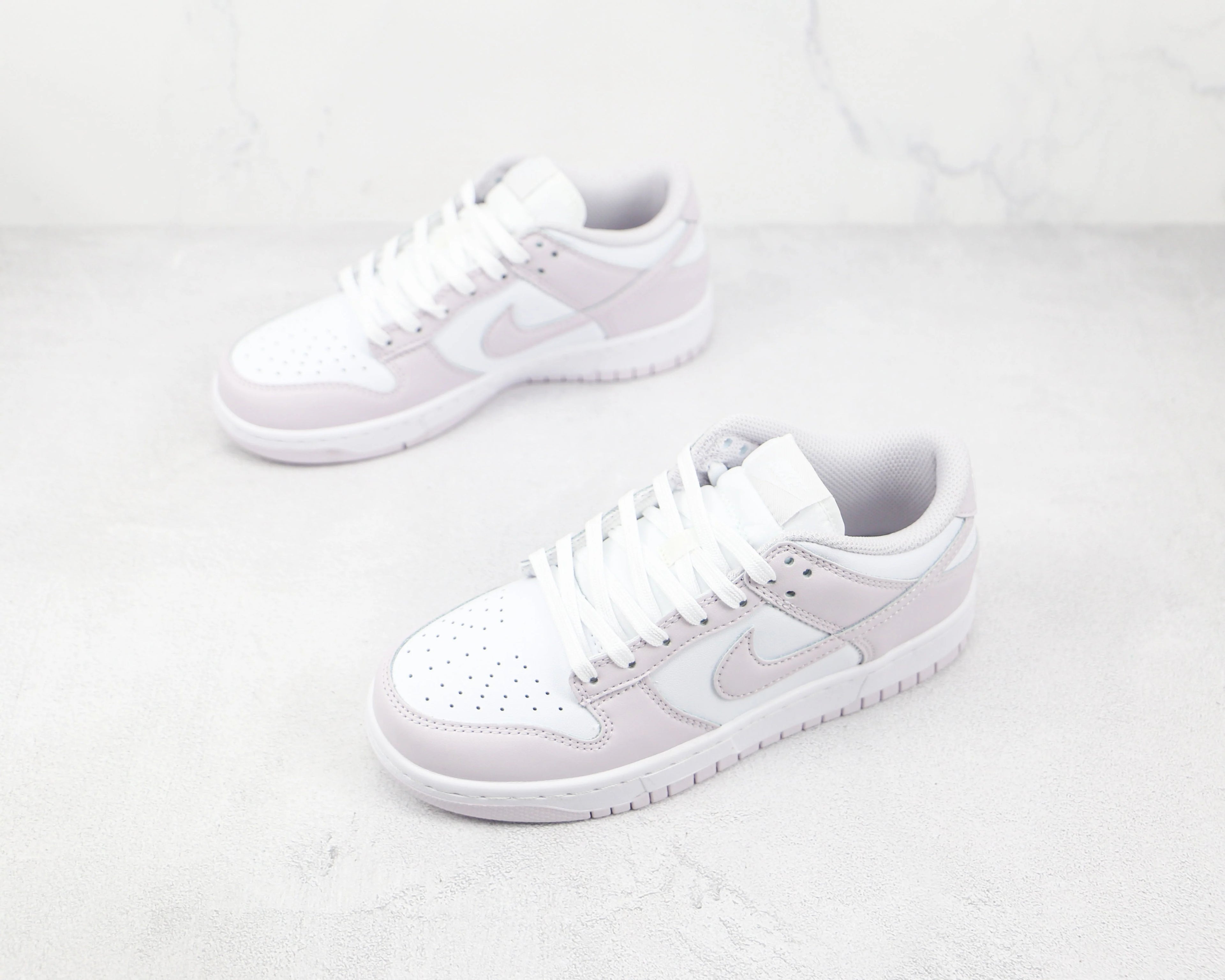 Nike Dunk Low Light Violet