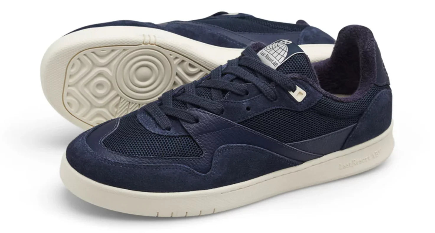 Last Resort CM002 Lo Dark Navy White