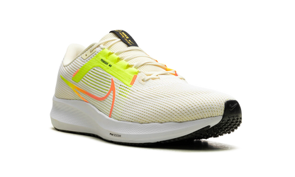 AIR ZOOM PEGASUS 40 WMNS"Coconut Milk Lime" DV3853 101