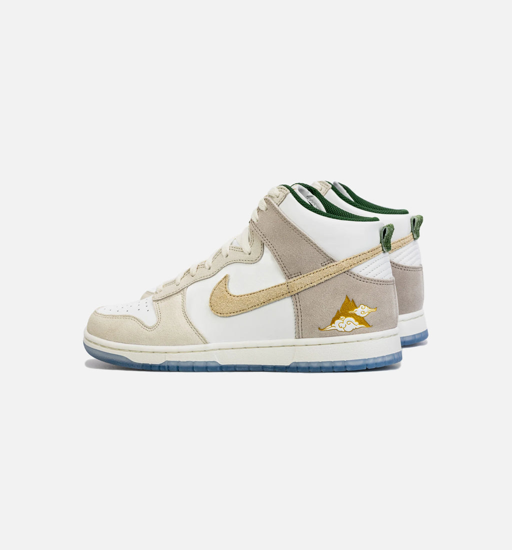 Dunk High Gold Mountain Mens Lifestyle Shoe White Gold
