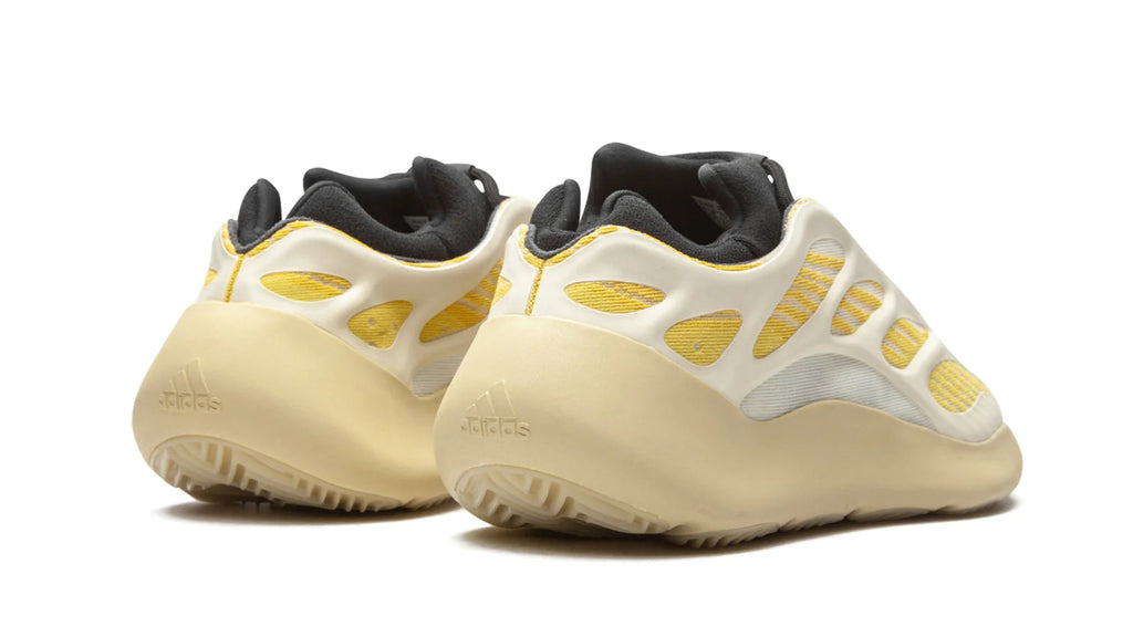 YEEZY 700 V3 Safflower