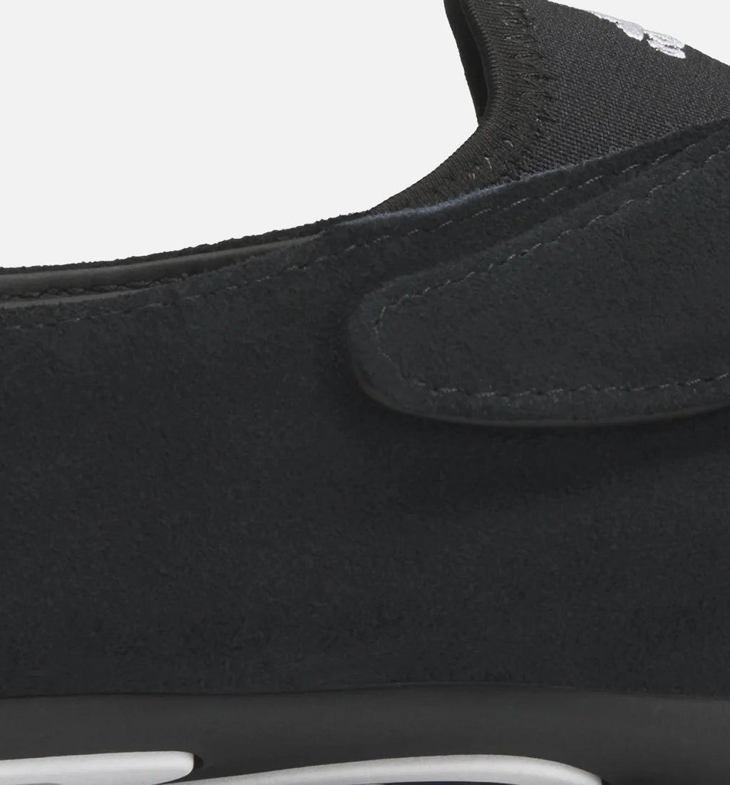 Pharrell Williams Yoga Vario Flat Earther Mens Lifestyle Shoe Core Black Cloud White Core Black
