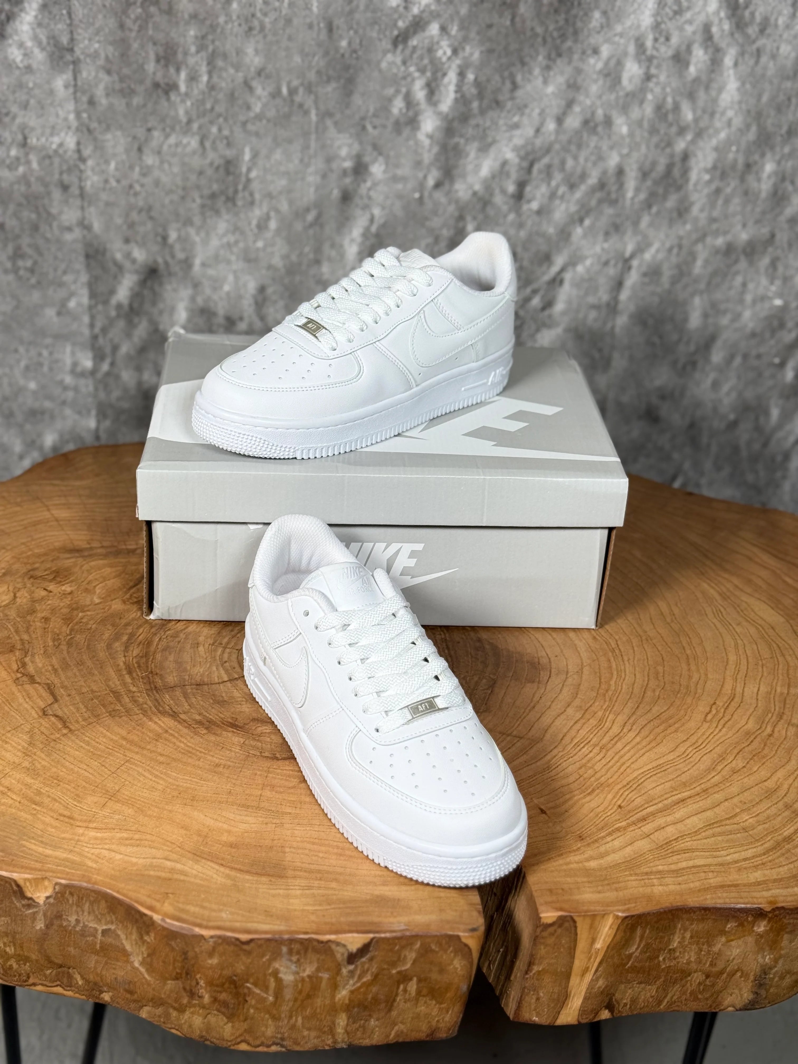 NIKE AF AIR FORCE MODEL