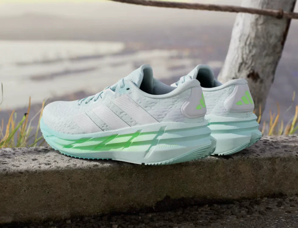 Womens Adidas Adistar 4