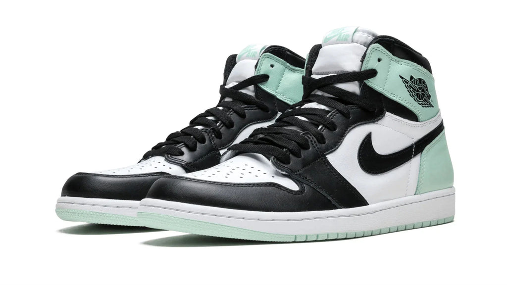 AIR JORDAN 1 RETRO HIGH OG NRG Igloo
