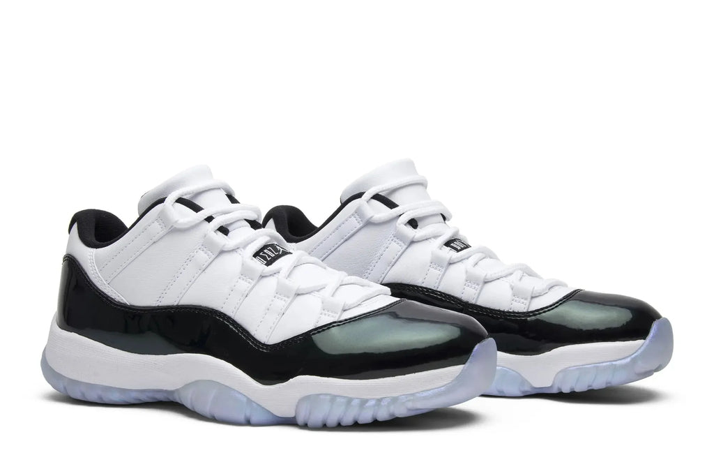 Jordan 11 Retro Low Emerald