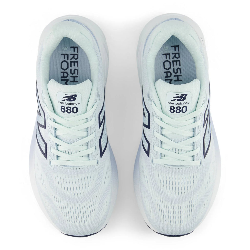 Women's Fresh Foam X 880v15 in Glint Blue with NB Navy