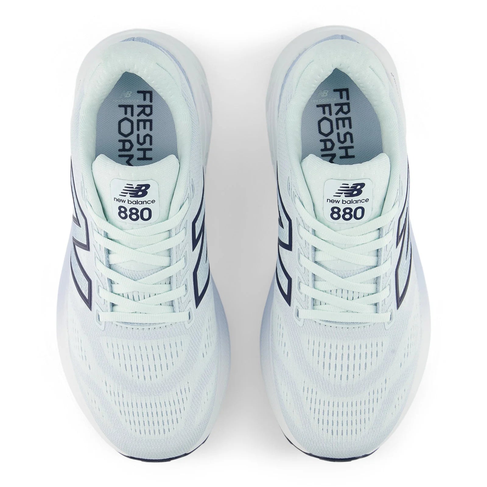Women's Fresh Foam X 880v15 in Glint Blue with NB Navy
