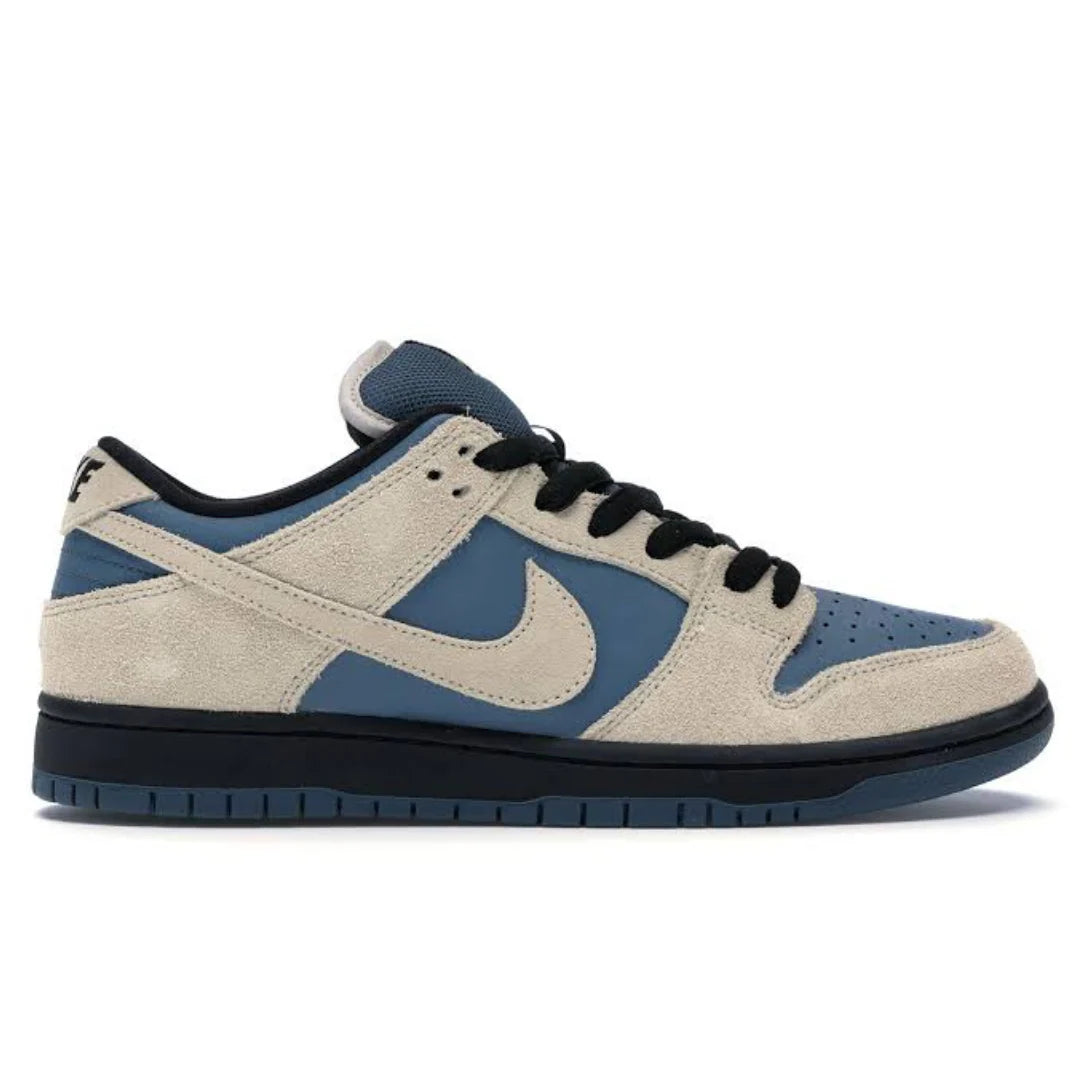 Nike Dunk SB Low Light Cream Thunderstorm