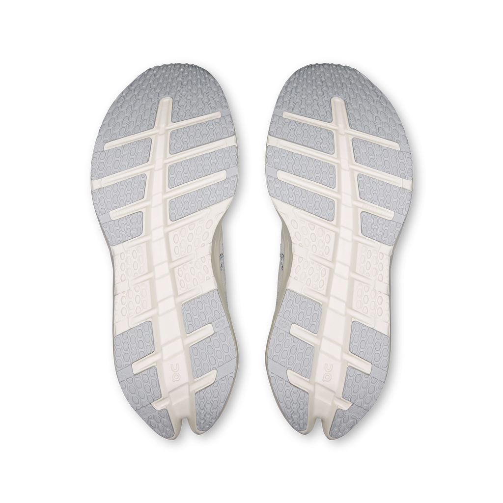 Women's Cloudrunner 3 in White/Ivory