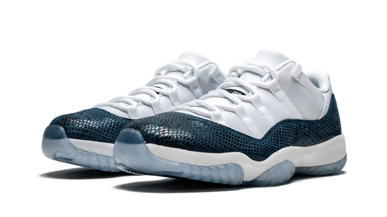 Air Jordan 11 Retro Low LE Blue Snakeskin