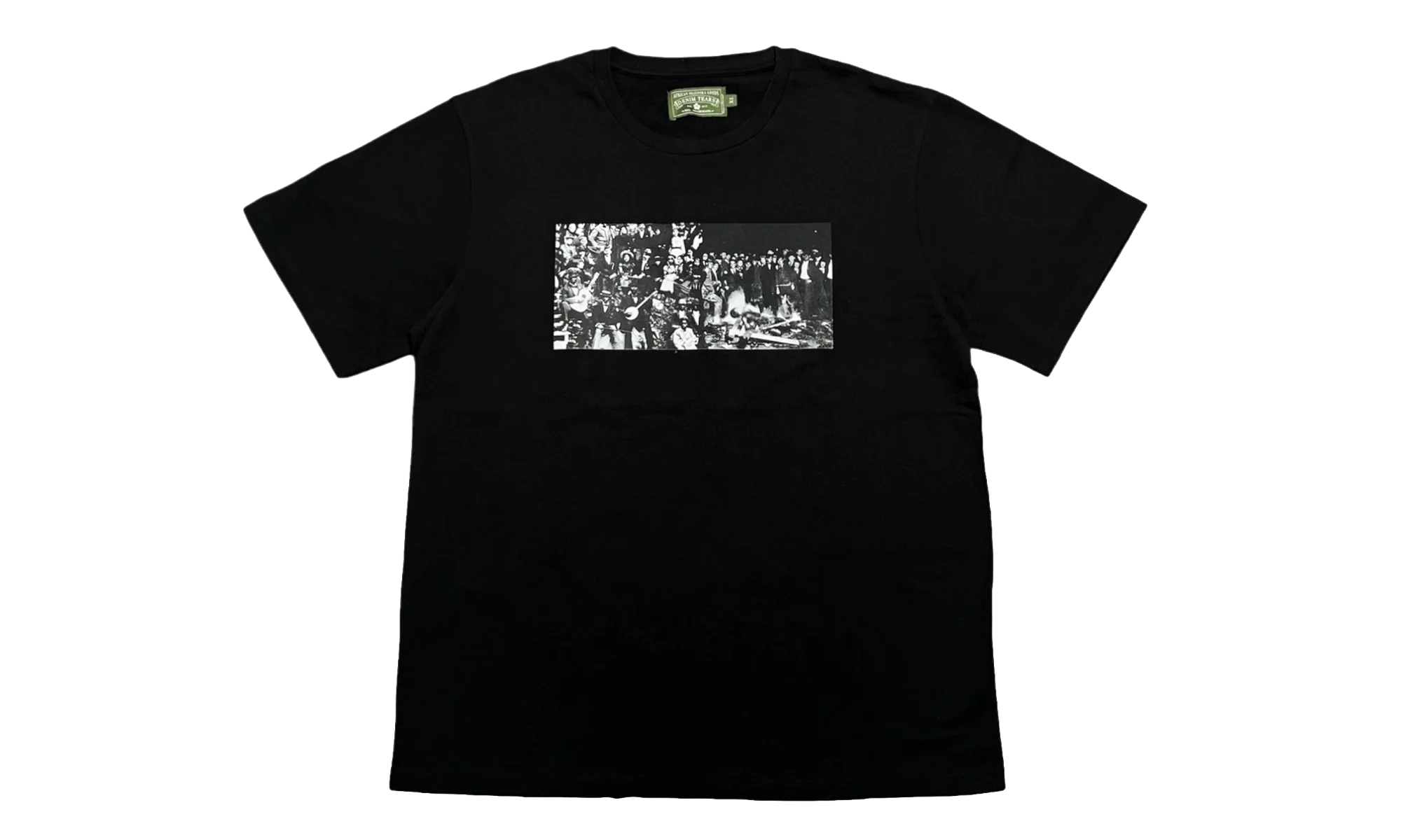 Entertainment Short Sleeve Tee "Black" DT357